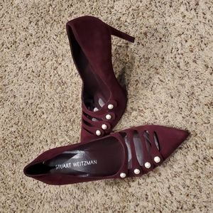 Heels maroon